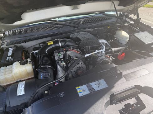 Used 2007 Chevrolet Silverado 2500 LT w/ Heavy-Duty Power Package AWD/4WD image 18