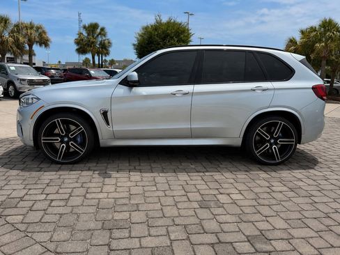 Used 2018 BMW X5 M AWD/4WD image 12