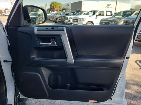 Used 2024 Toyota 4Runner SR5 Premium image 28