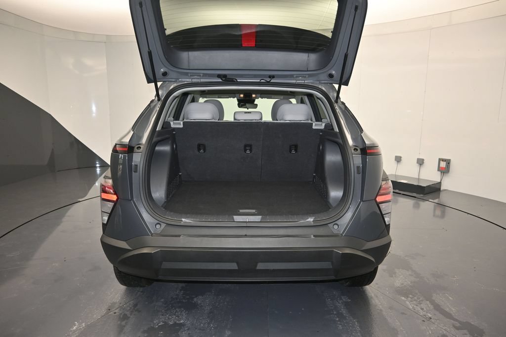 Used 2024 Hyundai Kona SEL AWD/4WD image 24