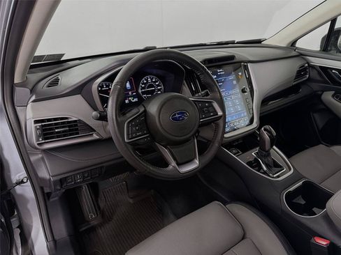 Used 2025 Subaru Outback Limited AWD/4WD image 16