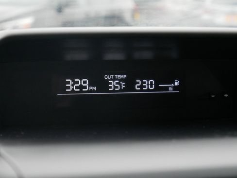 Used 2023 Subaru Crosstrek 2.0i Premium w/ Special Edition image 33