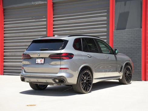 Used 2024 BMW X5 sDrive40i w/ M Sport Package RWD image 5