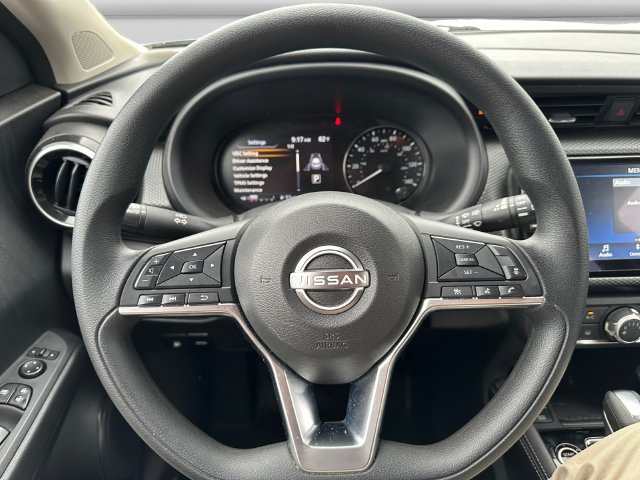 Certified 2024 Nissan Kicks SV w/ Interior Electronics Package FWD image 14