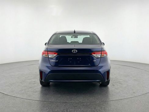 Used 2025 Toyota Corolla LE FWD image 7