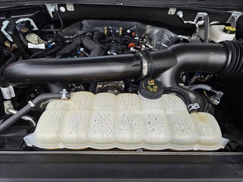 Used 2025 Ford Expedition Max Platinum image 22