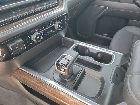 Used 2023 Chevrolet Silverado 1500 LT Trail Boss w/ Protection Package image 17