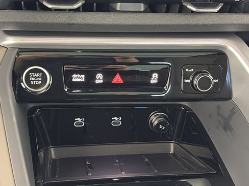 Certified 2025 Audi Q5 Premium Plus w/ Premium Plus image 23