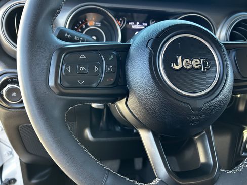 Certified 2023 Jeep Wrangler Freedom Edition image 23