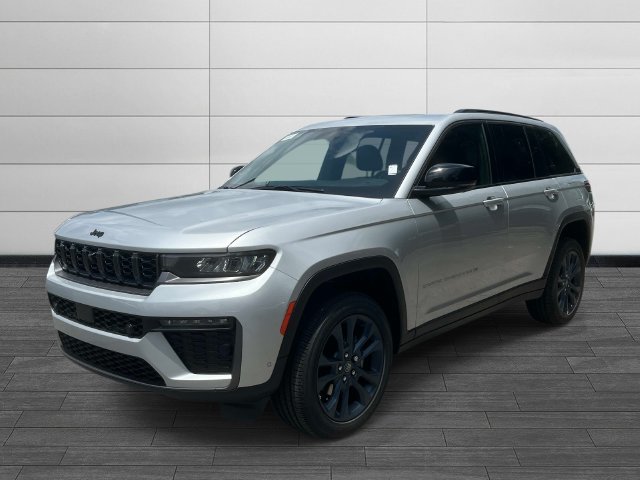 New 2026 Jeep Grand Cherokee Limited AWD/4WD image 7