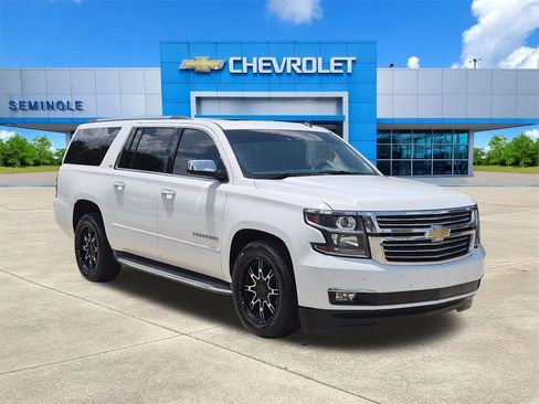 Used 2015 Chevrolet Suburban LTZ RWD image 1
