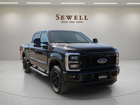New 2026 Ford F250 XLT w/ XLT Premium Package AWD/4WD image 6