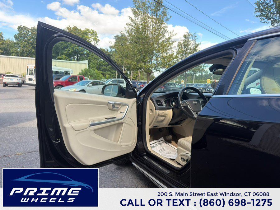 Used 2014 Volvo S60 T5 AWD/4WD image 9