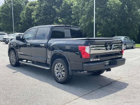 Used 2017 Nissan Titan Platinum Reserve AWD/4WD image 6
