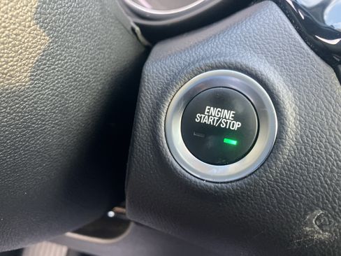 Used 2020 Buick Envision Essence w/ Experience Buick Package AWD/4WD image 27