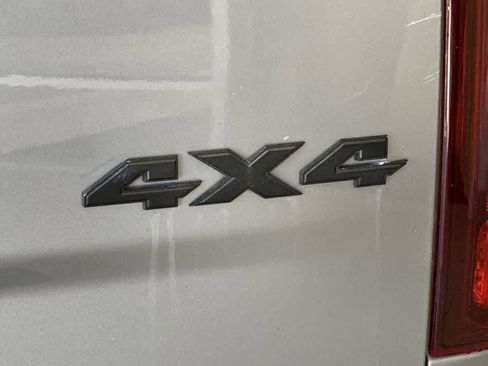 Used 2019 RAM 1500 Classic Warlock AWD/4WD image 12