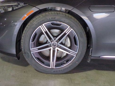 Certified 2024 Mercedes-Benz EQS 450+ Sedan image 26