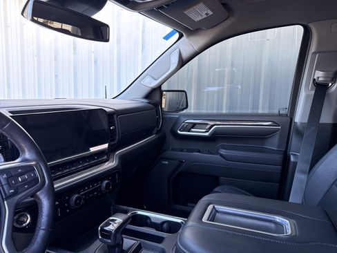 Used 2022 Chevrolet Silverado 1500 LTZ image 25