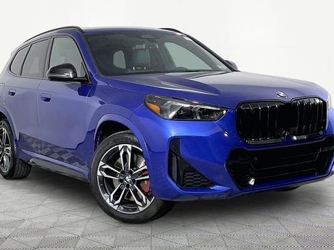 Certified 2024 BMW X1 xDrive28i w/ Technology Package AWD/4WD image 4