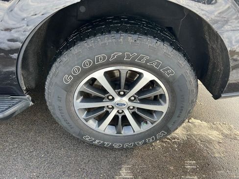 Used 2019 Ford Expedition XLT w/ Equipment Group 201A image 13