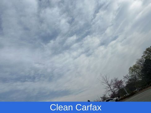 Used 2024 Volkswagen Tiguan SE image 3