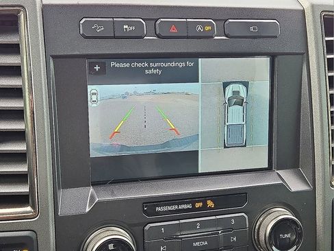 Used 2017 Ford F150 Raptor w/ Equipment Group 802A Luxury image 29