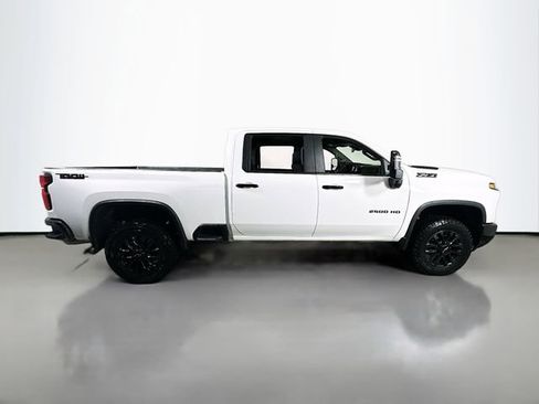 New 2026 Chevrolet Silverado 2500 LT w/ Trail Boss Package image 4
