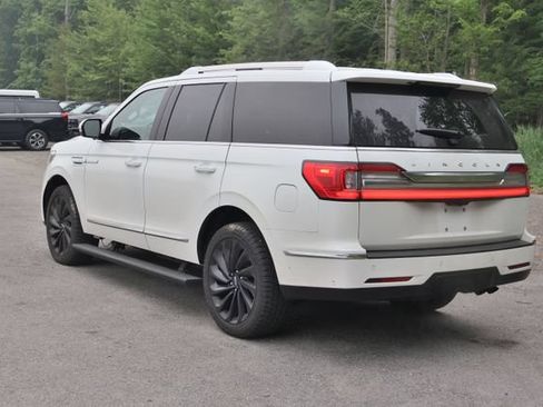 Used 2021 Lincoln Navigator Reserve AWD/4WD image 5