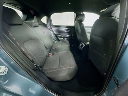 Used 2023 Honda HR-V Sport image 7