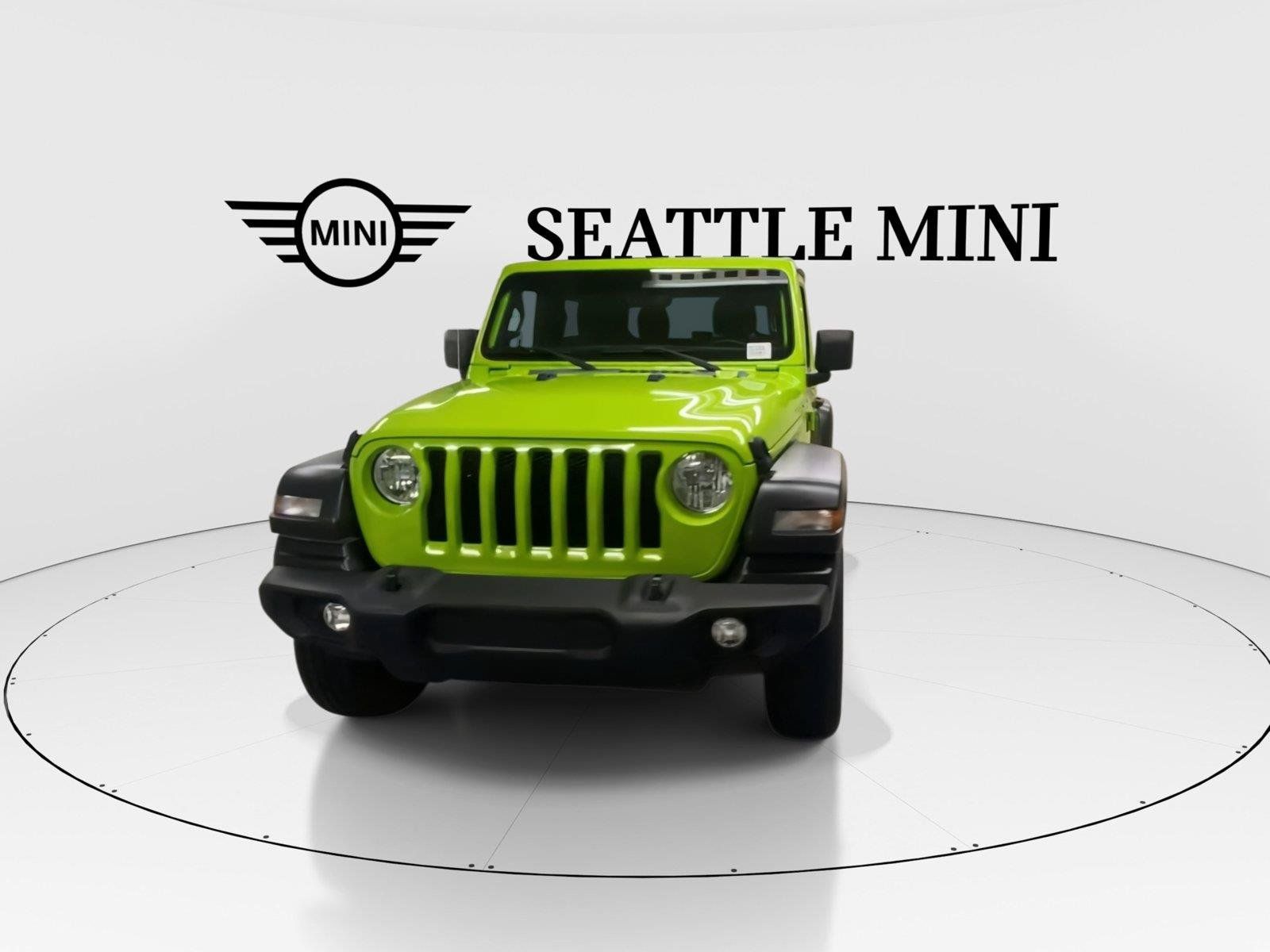 Used 2021 Jeep Wrangler Sport AWD/4WD image 3
