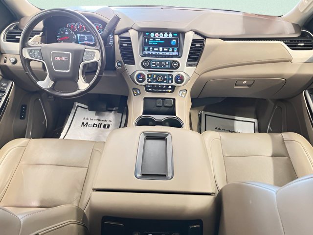 Used 2019 GMC Yukon XL SLT w/ Open Road Package AWD/4WD image 11