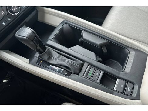 Used 2025 Honda Accord SE image 31