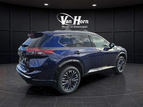 New 2026 Nissan Rogue Platinum w/ Platinum Premium Package AWD/4WD image 3