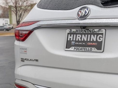 Used 2021 Buick Enclave Premium w/ Sun and Sites Package image 22