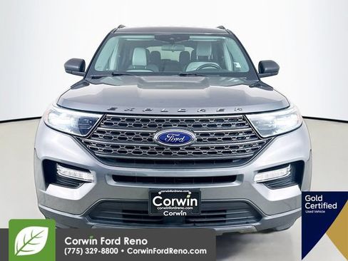 Used 2021 Ford Explorer XLT w/ Equipment Group 202A AWD/4WD image 2
