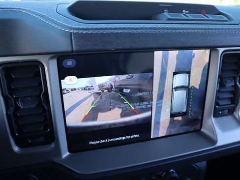 New 2025 Ford Bronco Outer Banks AWD/4WD image 8