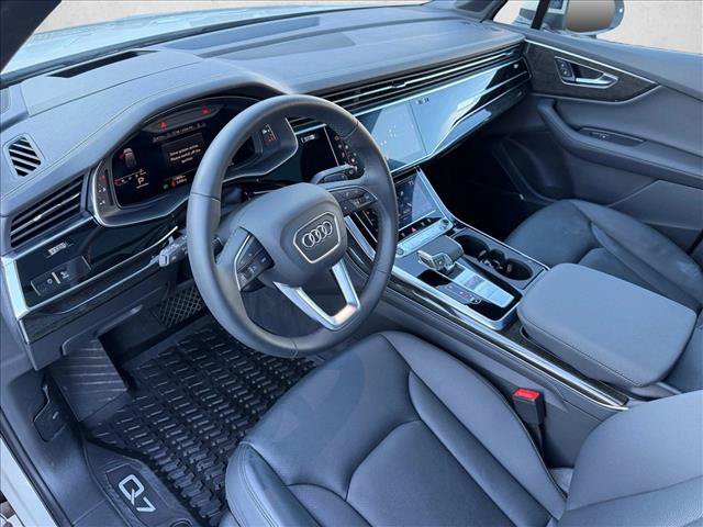 Used 2023 Audi Q7 3.0T Prestige AWD/4WD image 10