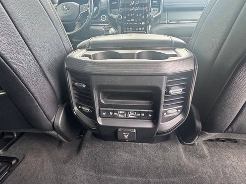Used 2023 RAM 1500 Limited AWD/4WD image 12