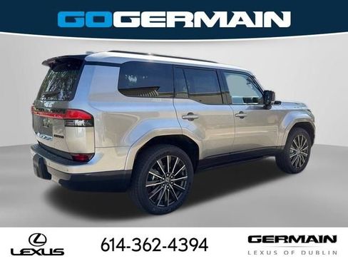 New 2026 Lexus GX 550 AWD/4WD image 8