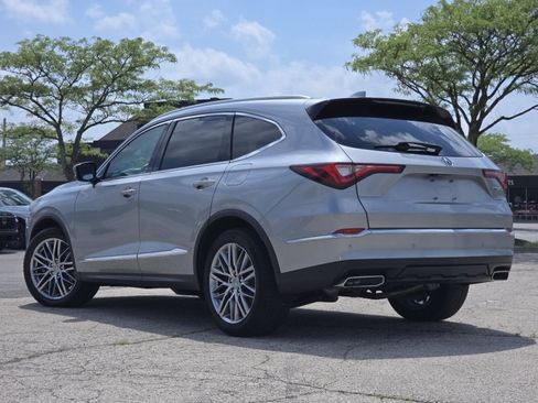 Used 2022 Acura MDX SH-AWD w/ Advance Package image 14