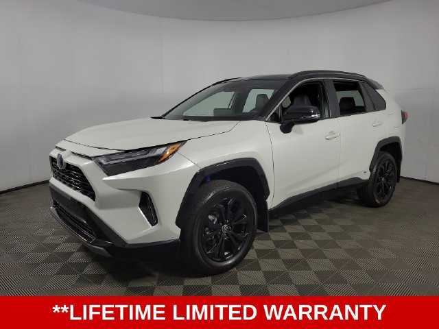 Used 2024 Toyota RAV4 XSE w/ Weather Package AWD/4WD image 3