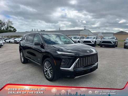 New 2026 Buick Enclave Avenir w/ Super Cruise Package image 2