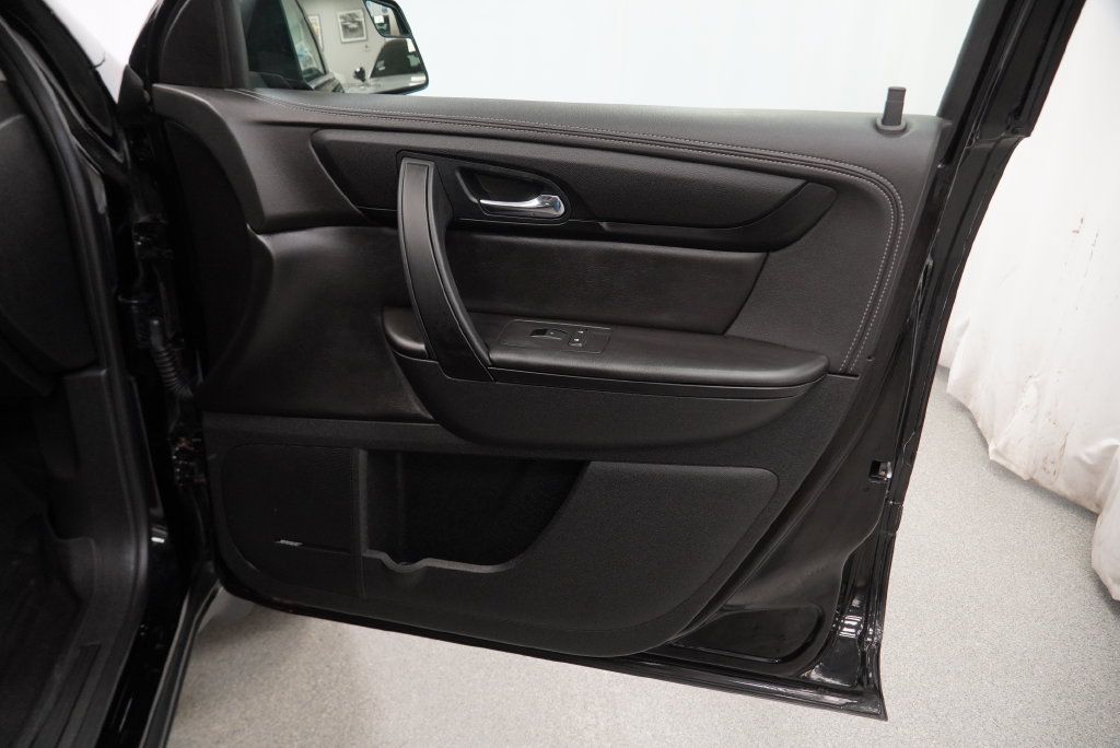 Used 2016 Chevrolet Traverse LT AWD/4WD image 40