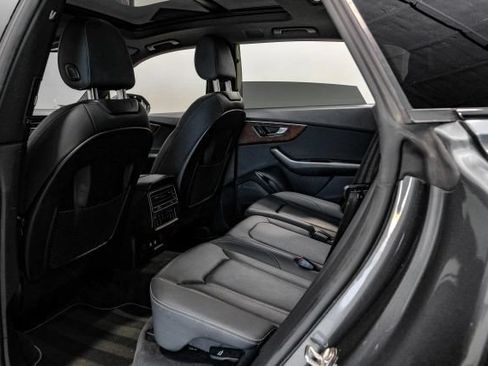Used 2019 Audi Q8 Prestige w/ Year 1 Package AWD/4WD image 39