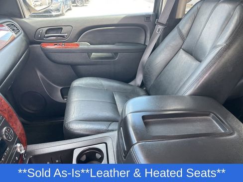 Used 2013 Chevrolet Suburban LT AWD/4WD image 13