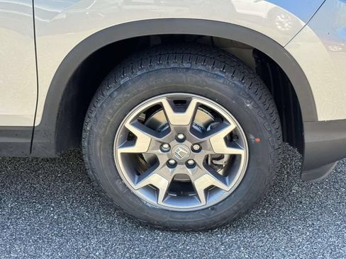 Certified 2023 Honda Passport TrailSport image 7