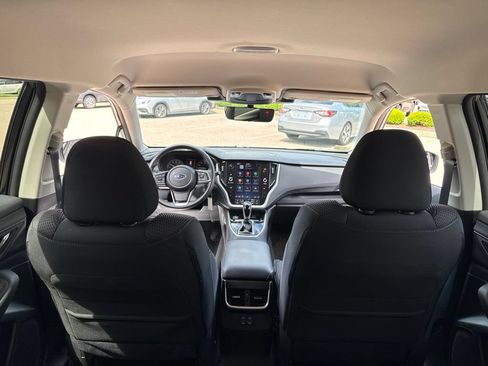 Used 2024 Subaru Outback Premium AWD/4WD image 14