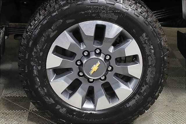 New 2025 Chevrolet Silverado 2500 Custom w/ Custom Value Package AWD/4WD image 5