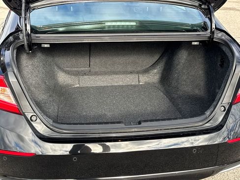 Used 2022 Honda Accord EX-L image 28