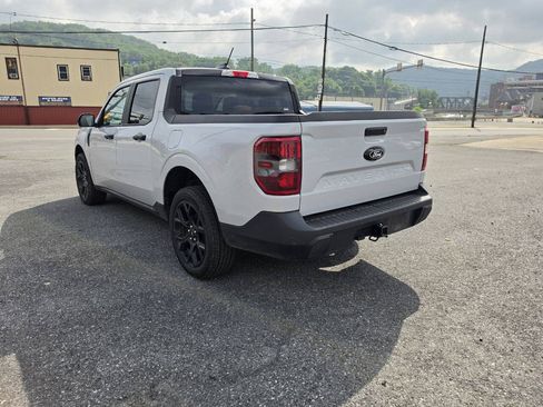 Used 2025 Ford Maverick XLT w/ Equipment Group 301A AWD/4WD image 8